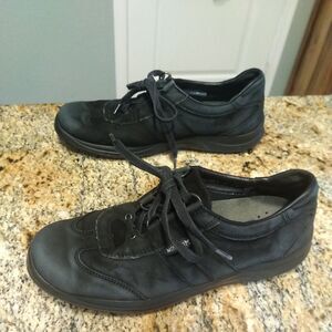 Mephisto Match Runoff Air Jet Black Leather Shoes Size 6 US Suede Lace Up Womens